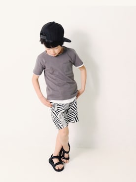 「devirock（デビロック）のアイテム（シューズ）」を使った、devirockさん（キッズ・110cm）の春コーディネート