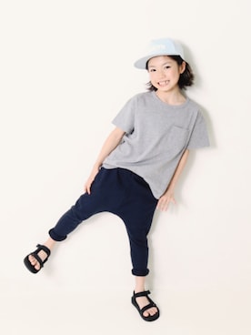 「devirock（デビロック）の【旧モデル】裏毛スウェットサルエルパンツ スウェットパンツ（その他パンツ）」を使った、devirockさん（キッズ・120cm）の春コーディネート