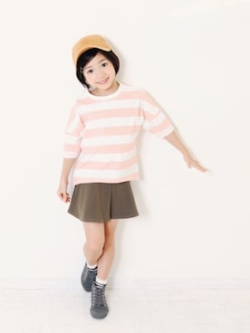 「devirock（デビロック）のアイテム（スカート）」を使った、devirockさん（キッズ・120cm）の春コーディネート