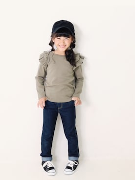 「devirock（デビロック）のアイテム（パンツ）」を使った、devirockさん（キッズ・110cm）の秋コーディネート