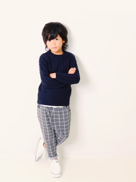 「devirock（デビロック）のアイテム（ニット/セーター）」を使った、devirockさん（キッズ・110cm）の冬コーディネート