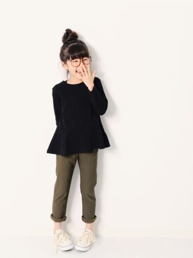 「devirock（デビロック）のアイテム（チノパンツ）」を使った、devirockさん（キッズ・120cm）の冬コーディネート