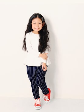 「devirock（デビロック）のアイテム（パンツ）」を使った、devirockさん（キッズ・110cm）の春コーディネート