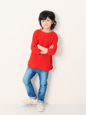 「devirock（デビロック）のアイテム（デニムパンツ）」を使った、devirockさん（キッズ・120cm）の春コーディネート