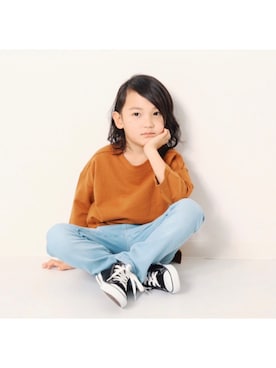 「devirock（デビロック）のアイテム（デニムパンツ）」を使った、devirockさん（キッズ・120cm）の春コーディネート