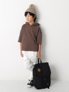 「devirock（デビロック）のアイテム（パンツ）」を使った、devirockさん（キッズ・120cm）の春コーディネート