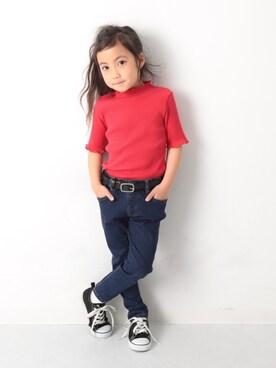 「devirock（デビロック）のアイテム（デニムパンツ）」を使った、devirockさん（キッズ・110cm）の春コーディネート