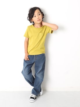「devirock（デビロック）のアイテム（デニムパンツ）」を使った、devirockさん（キッズ・120cm）の春コーディネート
