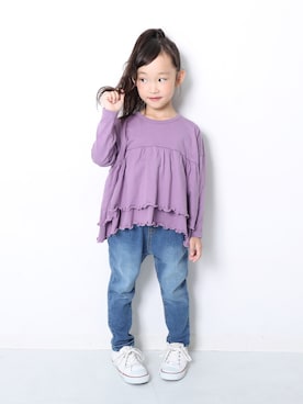 「devirock（デビロック）のアイテム（デニムパンツ）」を使った、devirockさん（キッズ・110cm）の秋コーディネート