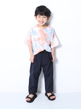 「devirock（デビロック）のアイテム（パンツ）」を使った、devirockさん（キッズ・110cm）の春コーディネート