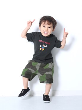 「devirock（デビロック）のアイテム（パンツ）」を使った、devirockさん（キッズ・110cm）の春コーディネート