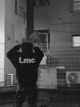 「LMCのアイテム（パーカー）」を使った、renさん（メンズ・168cm）の冬コーディネート