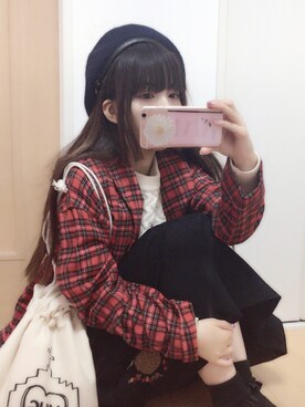「ロングガウン」｜「アイテム（サロペット/オーバーオール）」を使った、mikAさん（レディース・150cm）の冬コーディネート