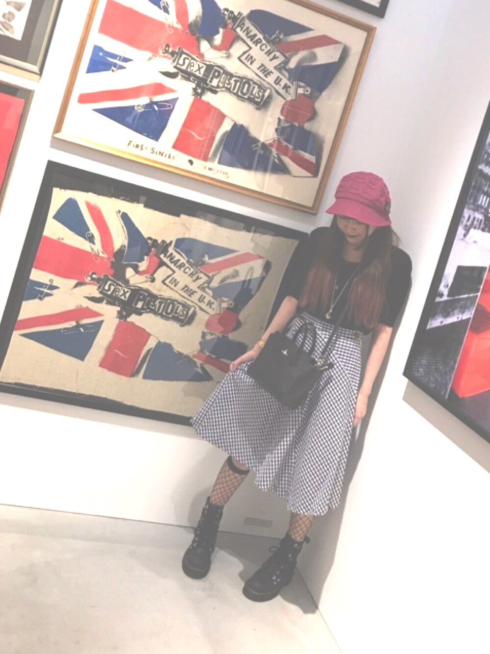 「Vivienne Westwood」｜「Vivienne Westwoodのアイテム（スカート、ブルー系）」を使った、🌜Runさん（レディース・155cm）の夏コーディネートの1枚目の写真