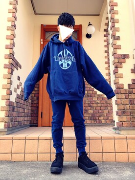 「古着のアイテム（パーカー、ブルー系）」を使った、ﾅｶﾉ ﾋﾋﾞｷさん（メンズ・166cm）の春コーディネート