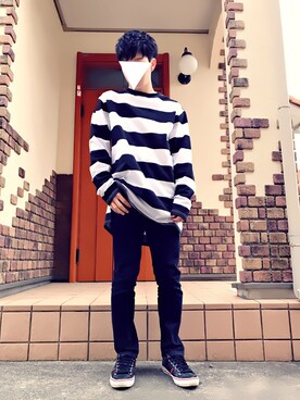 「SPINNS（スピンズ）のアイテム（Tシャツ/カットソー、ブラック系）」を使った、ﾅｶﾉ ﾋﾋﾞｷさん（メンズ・166cm）の春コーディネート