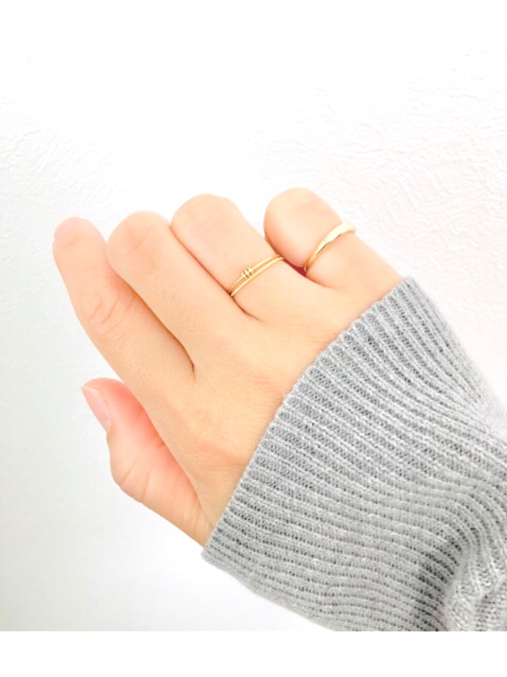 「エテ(ete)、gram、グラム、重ね付け、リング、アクセサリー、gram青山、gram鎌倉」｜「GRAMのアイテム（リング、ゴールド系）」を使った、tatekoさん（レディース・160cm）の春コーディネートの1枚目の写真