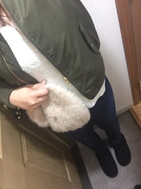 「Te chichi（テチチ）のアイテム（MA-1）」を使った、ぺろんさん（レディース・160cm）の春コーディネート
