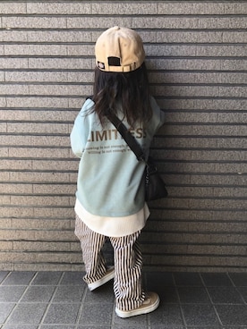 「SWEET SKTBS（スウィートスケートボード）のアイテム」を使った、Sachiさん（キッズ・90cm）の春コーディネート