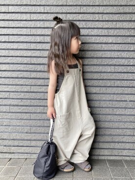 「リラックススタイル」｜「アイテム（サロペット/オーバーオール）」を使った、Sachiさん（キッズ・90cm）の夏コーディネート