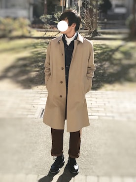 「UNIQLO（ユニクロ）のアイテム（ステンカラーコート、ベージュ系）」を使った、TaKeさん（メンズ・175cm）の冬コーディネート