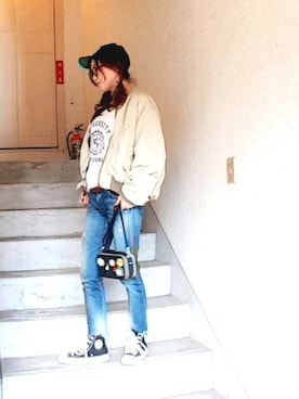 「Ungrid（アングリッド）のフレイドヘムストスリ（デニムパンツ）」を使った、Miiaさん（レディース・158cm）の春コーディネート