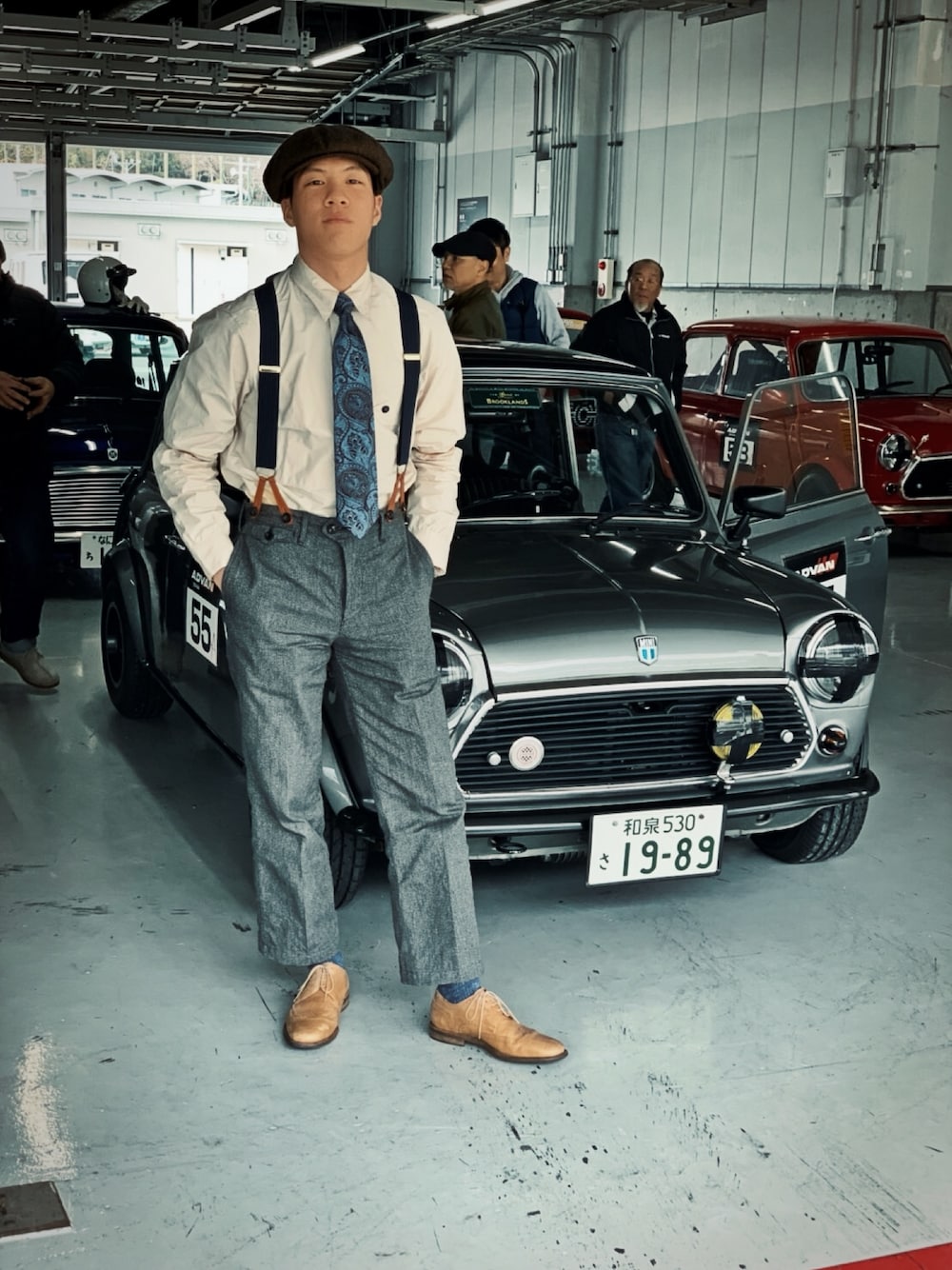 「オルゲイユのアイテム（パンツ、グレー系）」を使った、Hackyさん（メンズ・170cm）の冬コーディネートの1枚目の写真