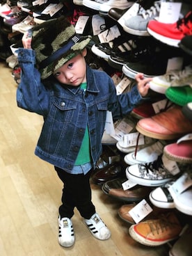 「highking（ハイキング）のアイテム（帽子）」を使った、Shishimaruさん（キッズ・100cm）の秋コーディネート