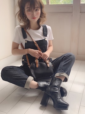 「SLOBE IENA（スローブイエナ）のアイテム（サロペット/オーバーオール）」を使った、yuri.さん（レディース・150cm）の春コーディネート