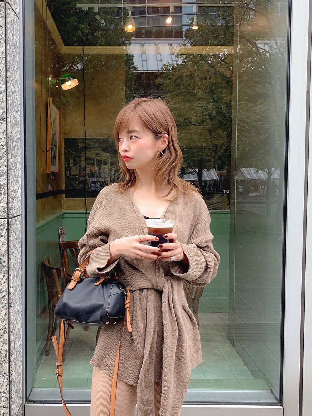 「秋のコーデ、オトナカジュアル、休日スタイル、プチプラ、ラフ、今日のコーデ、ブラウンコーデ、低身長、ゆるコーデ、ニットコーデ」｜「minsshopのアイテム（ニット/セーター、ブラウン系）」を使った、yuri.さん（レディース・150cm）の秋コーディネートの1枚目の写真