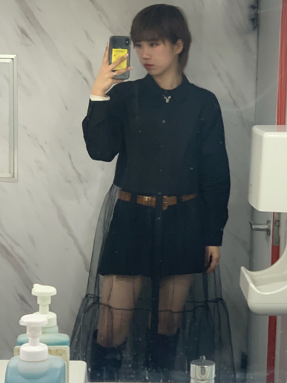 「ZARA、おしゃれさんと繋がりたい、ootd」｜「ZARAのアイテム（シャツワンピース、ブラック系）」を使った、ウサちゃん🐰さん（レディース・158cm）の冬コーディネートの1枚目の写真