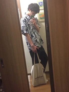 「アイテム（バングル/リストバンド）」を使った、cocoさん（メンズ・176cm・20代）の夏コーディネート