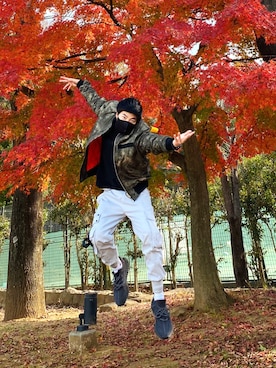 「Yeezy（イージー）のアイテム（トップス）」を使った、Tomomiさん（メンズ・170cm）の冬コーディネート