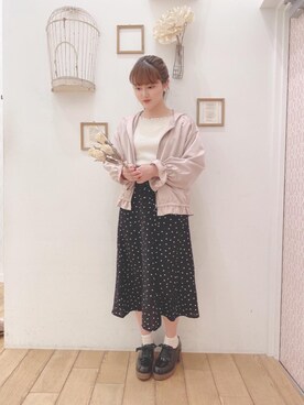 マジェスティックレゴン西宮ガーデンズ店スタッフさん（レディース・155cm）の春コーディネート