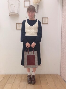 マジェスティックレゴン西宮ガーデンズ店スタッフさん(レディース・155cm)の秋コーディネート