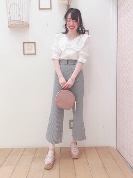 マジェスティックレゴン西宮ガーデンズ店スタッフさん(レディース・164cm)の春コーディネート