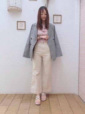 マジェスティックレゴン西宮ガーデンズ店スタッフさん（レディース・153cm）の春コーディネート