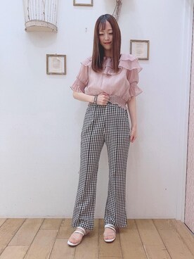 マジェスティックレゴン西宮ガーデンズ店スタッフさん（レディース・155cm）の春コーディネート