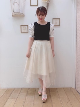 「MAJESTIC LEGON（マジェスティックレゴン）のくしゅくしゅスリーブトップス（Tシャツ/カットソー）」を使った、マジェスティックレゴン西宮ガーデンズ店スタッフさん（レディース・155cm）の夏コーディネート