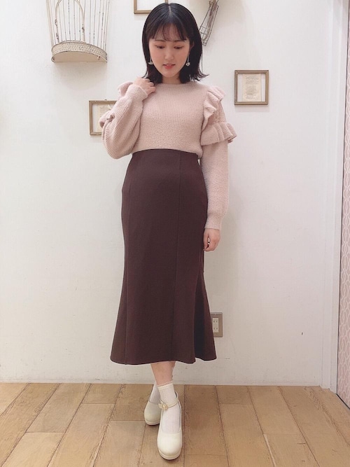 Majestic Legon マジェスティックレゴン西宮ガーデンズ店スタッフさんのパンプスを使ったコーディネート Zozotown