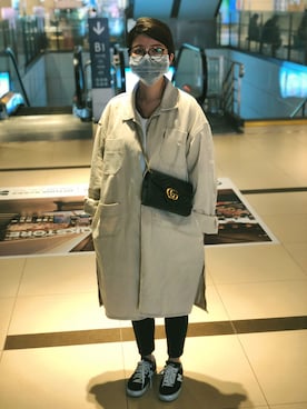 「FLOW（フロウ）のアイテム」を使った、Eden Kuさん（レディース・160cm）の秋コーディネート