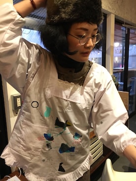 「tatarimitsuのアイテム（その他、ホワイト系）」を使った、猫村ひろみさん（レディース）の冬コーディネート