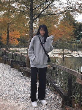 「帽T」｜JZOさん（レディース・165cm）の秋コーディネート