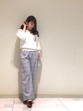 「Supreme.La.La.（シュープリームララ）のアイテム（パンツ）」を使った、Ayaka Hishizakiさん（レディース・156cm）の冬コーディネート