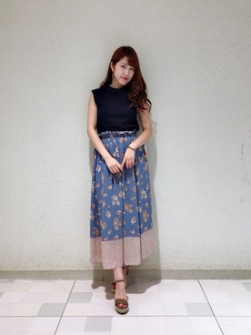 「Supreme.La.La.（シュープリームララ）のアイテム（スカート）」を使った、Ayaka Hishizakiさん（レディース・156cm）の夏コーディネート