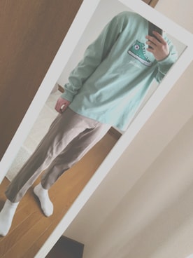 「CONVERSE（コンバース）のアイテム（スウェット）」を使った、翔真さん（メンズ・177cm）の春コーディネート