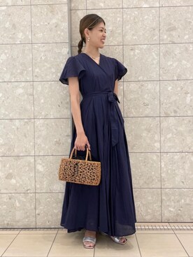 「The Bagmati（ザバグマティ）の【別注】The Bagmati Nest Basket（草編包、ブラック系）」を使った、西山　オデット エ オディール スタッフさん（レディース・163cm）の夏コーディネート