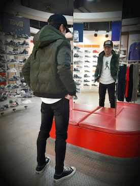 曾 子凡さんのコーディネート