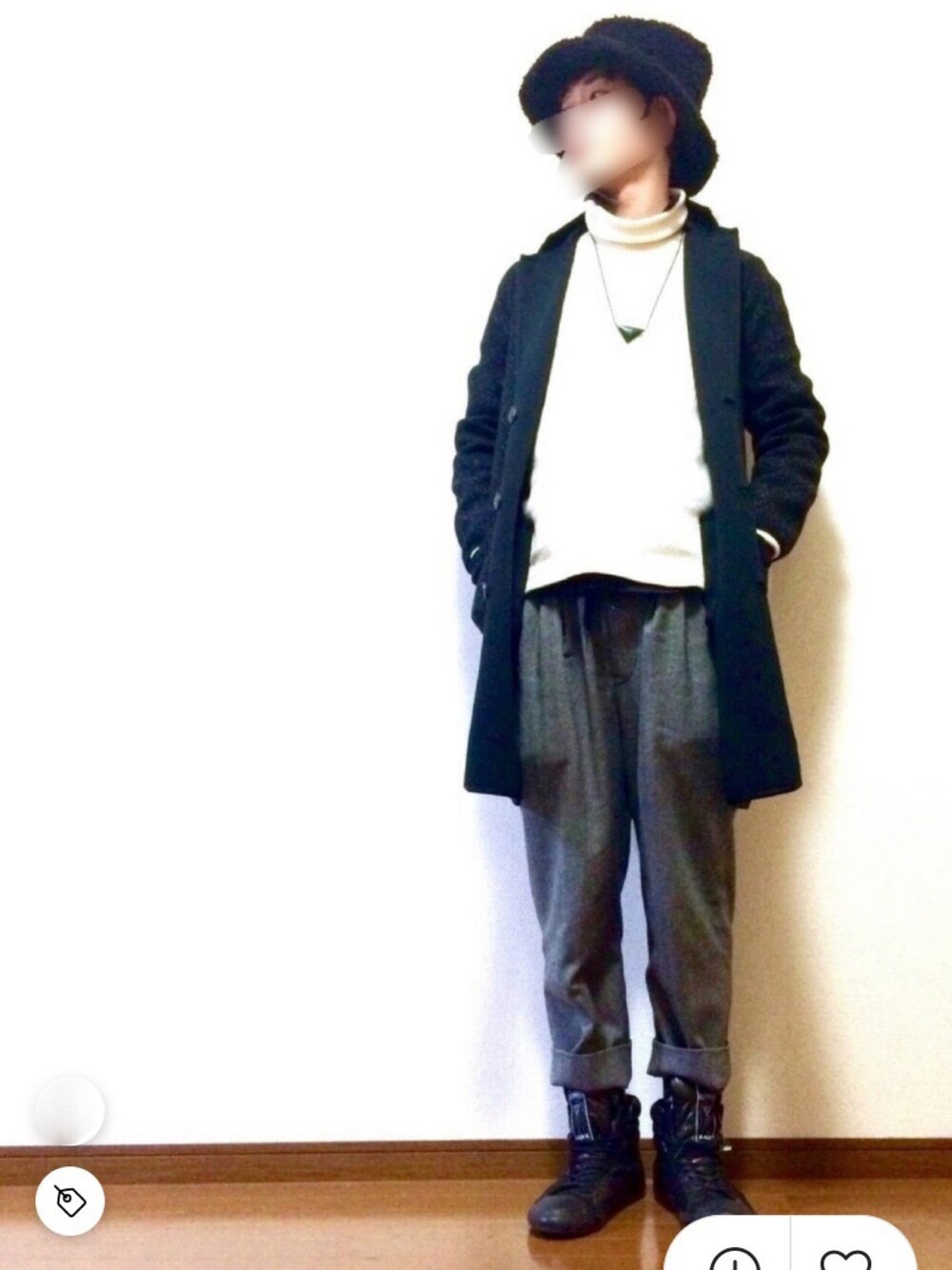 「おしゃれさんと繋がりたい、KIJIMA TAKAYUKI、iroquois、スニーカー、ニット、コート、スラックス、WRAPINKNOT、ハット、TOGA」｜「KIJIMA TAKAYUKIのアイテム（帽子、ブラック系）」を使った、JJさん（メンズ・180cm）の春コーディネートの1枚目の写真
