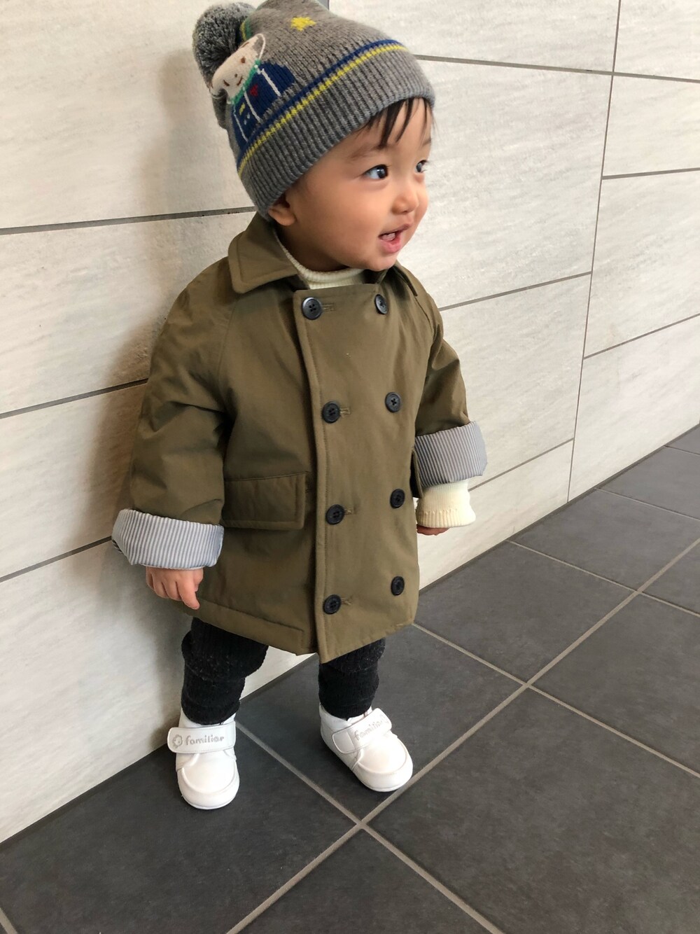 「おとこのこ、おとこのこスタイル、男の子コーデ、男の子、男の子ベビー、息子コーデ、キッズコーデ、男の子ファッション」｜「FITHのアイテム（ダウンジャケット/コート、グリーン系）」を使った、kotaroさん（キッズ・70cm）の冬コーディネートの1枚目の写真